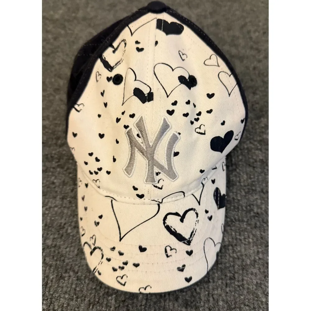 New York Yankees Youth Baseball Hat Cap Black/ White Hearts Fan‎ Favorite MLB